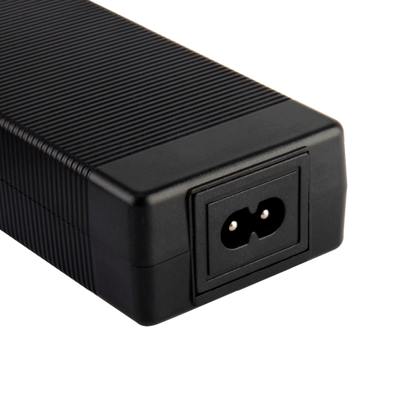 Pengisi Daya Baterai Li-ion Pi - Smart Plug Matter Thread ulasan dan harga