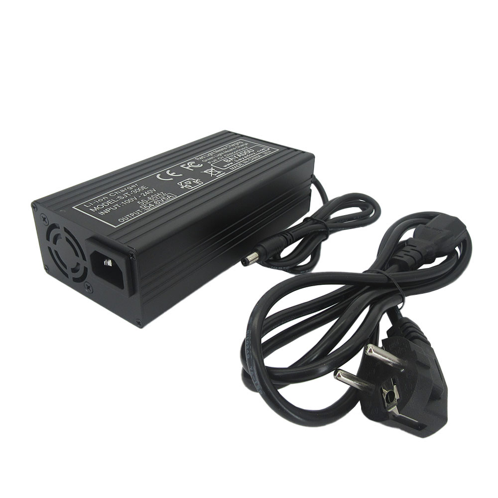 Pengisi Daya Cepat Li-ion 54,6 - Smart Plug Matter Thread ulasan dan harga